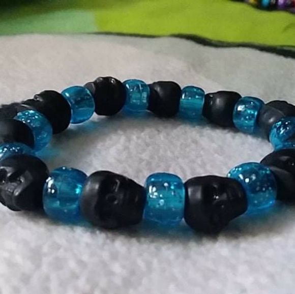 blue black skull kandi bracelet - Picture 1 of 6